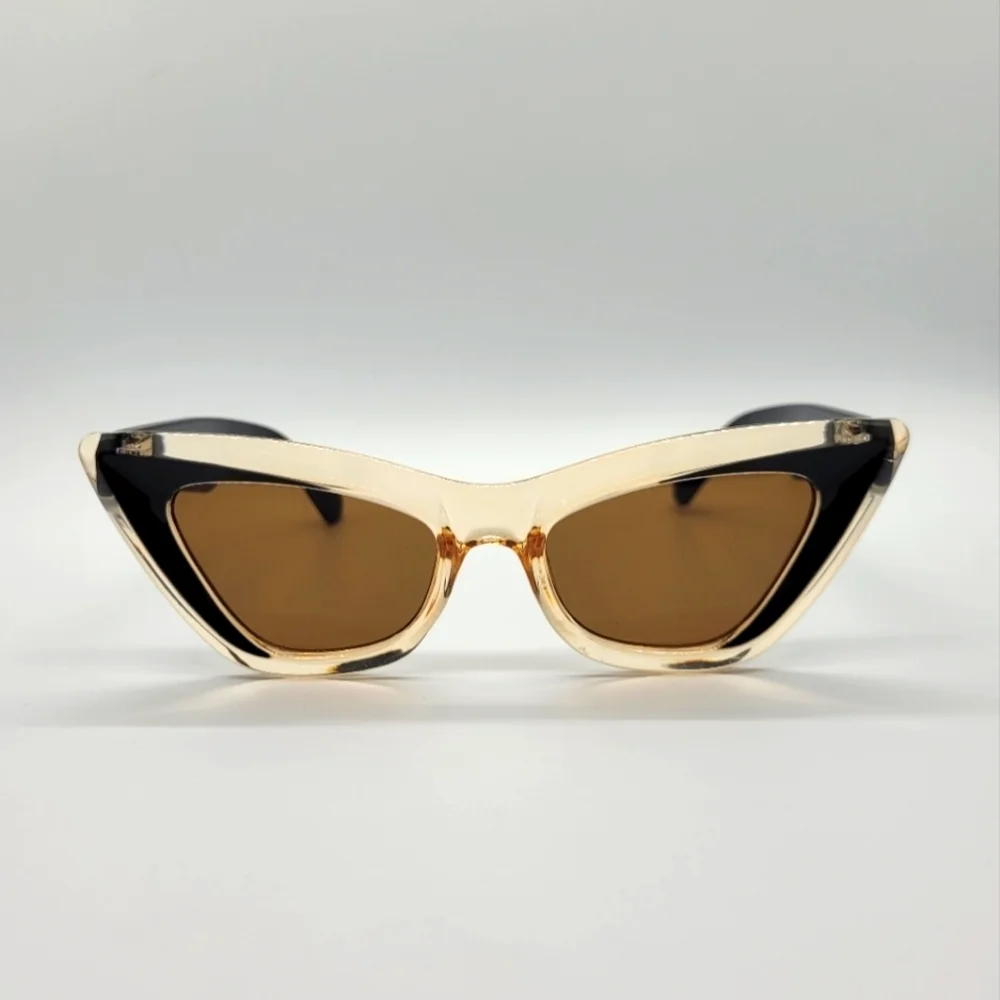 New Jayne Boomerang Cateye Comet Girl Sunnies